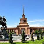 Премьер Армении допустил обмен анклавами с Азербайджаном
